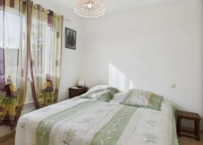 Apartament 3 Pieces Climatise Avec Parking A - Fr-1-326-872